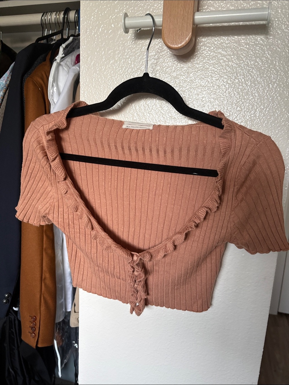 Urban Outfitters Ribbed Ruffle Tie-Front Crop Top in Peach